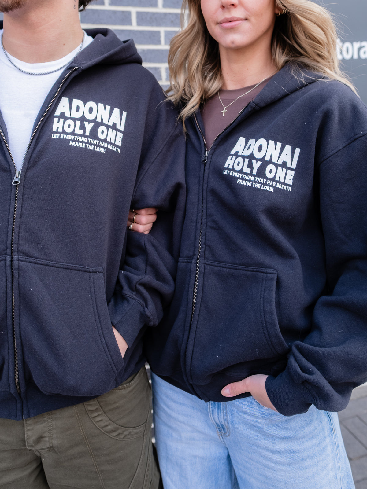 ALL NATIONS ZIP-UP